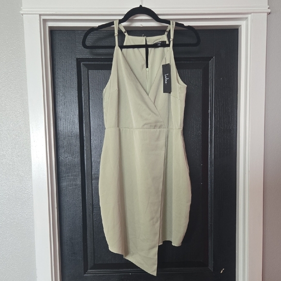 NWT Lulu's Asymmetrical Sage Green Satin Mini Dress Size Medium - Picture 2 of 13